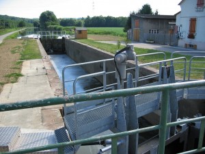 Schleuse am Canal du Rhône au Rhin