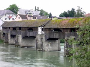 berühmte Holzbrücke von Bad Säckingen
