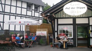 Regenpause am Wegesrand bei Morsbach