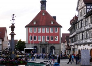 Marktplatz mit Rathaus Schorndorf
