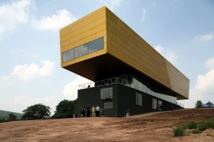 Besucherzentrum am Fundort der Himmelsscheibe in Nebra