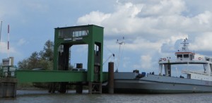 Fähre von Wischhafen nach Glückstadt
