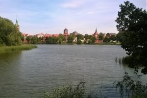 Blick über den Knieperteich auf Stralsunds Altstadt
