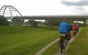 neue Elbbrücke vor Tangermünde