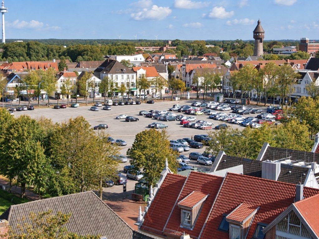 Heide mit dem größten Marktplatz Deutschlands